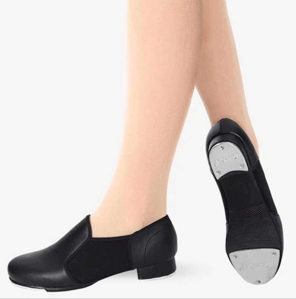 THEATRICALS Child Slip-On Tap Black Leather Dance Shoes Size 1.5